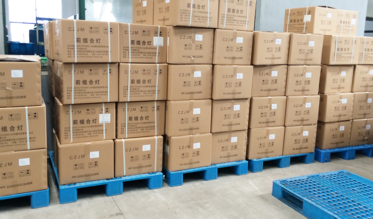 塑料托盘那么多，我们要怎么选？首先从货物的大小重量考虑